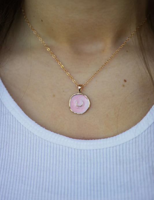 Gold Horse Shoe Necklace